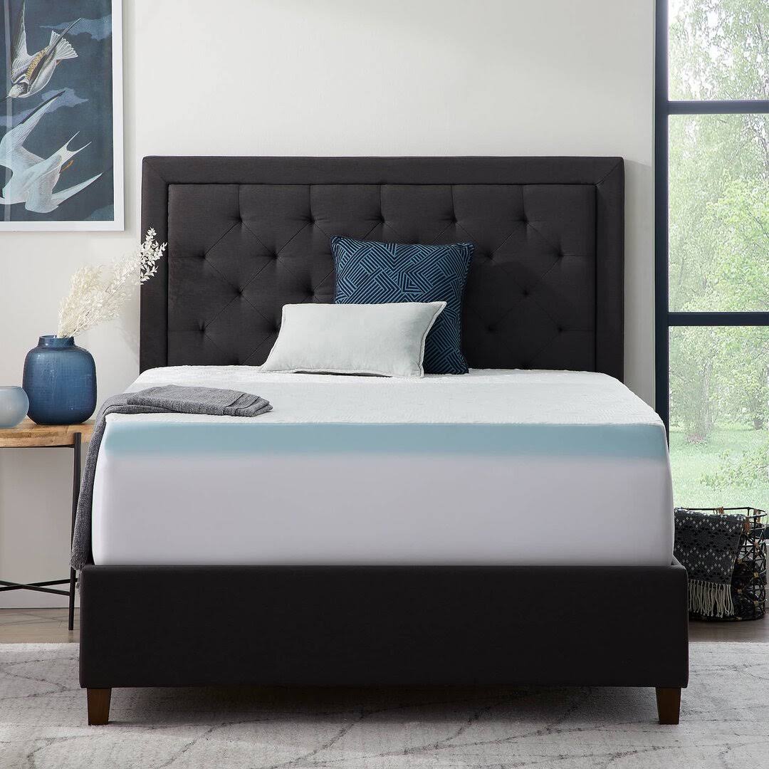 Lucid Breathable Knit Skirt Style Mattress Cover, King, White