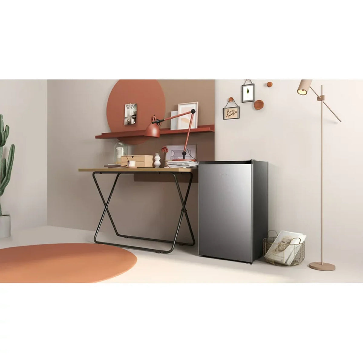 Hisense 4.4 cu ft Single Door Mini Refrigerator, 1 Year Warranty, Energy Star, WMS044M6XVE New