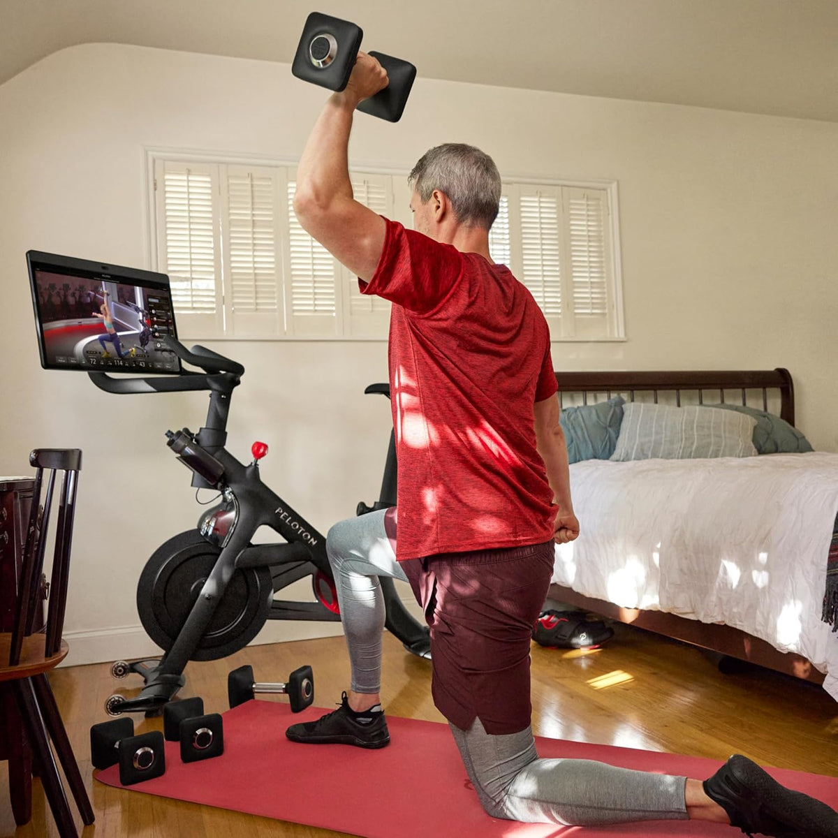 Peloton Heimtrainer: Innovatives Indoor‑Bike fürs Workout ✨