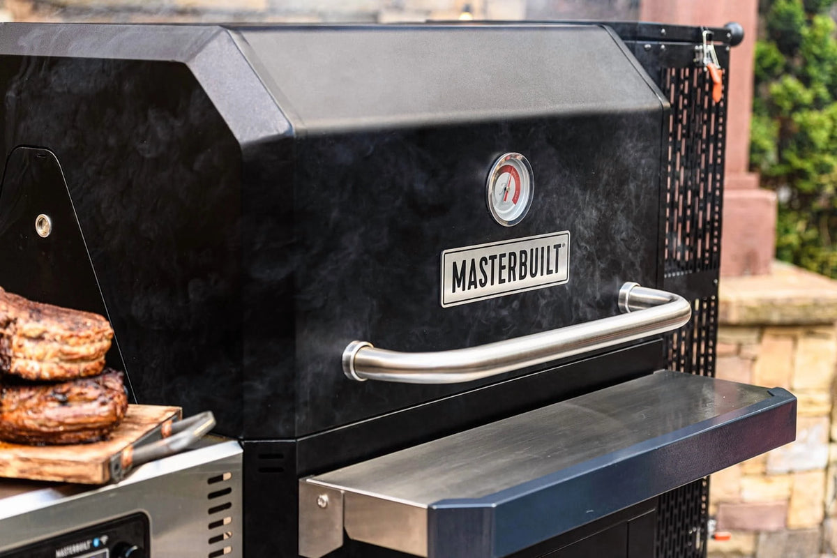 Masterbuilt Gravity Series? 1050 Digital WiFi Charcoal Grill and Smoker in Black