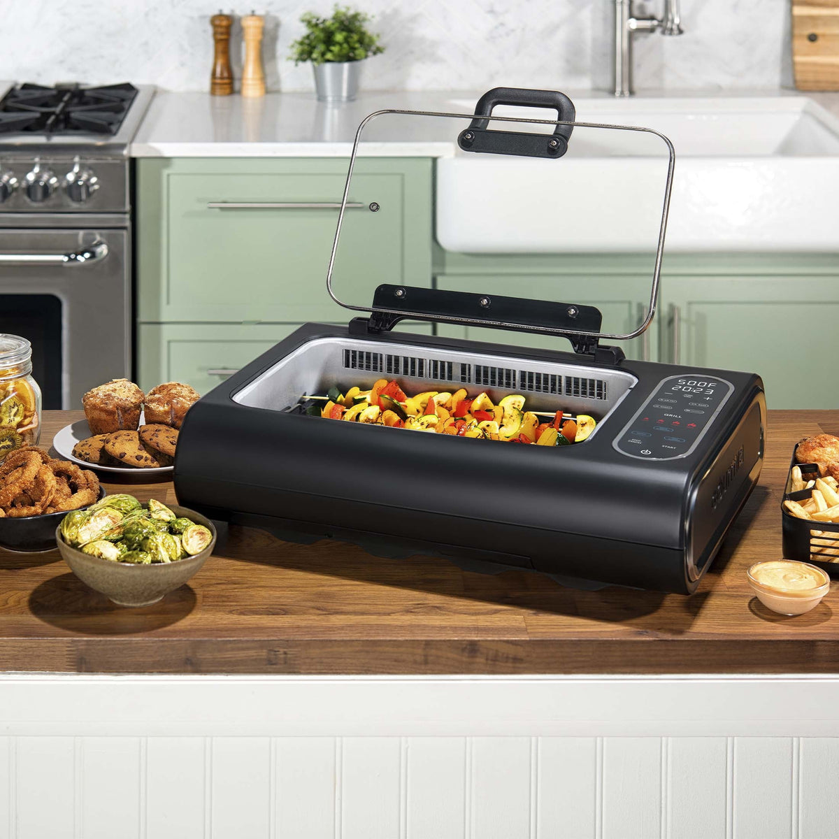 Station Indoor Smokeless Grill with Guided Cooking. Black