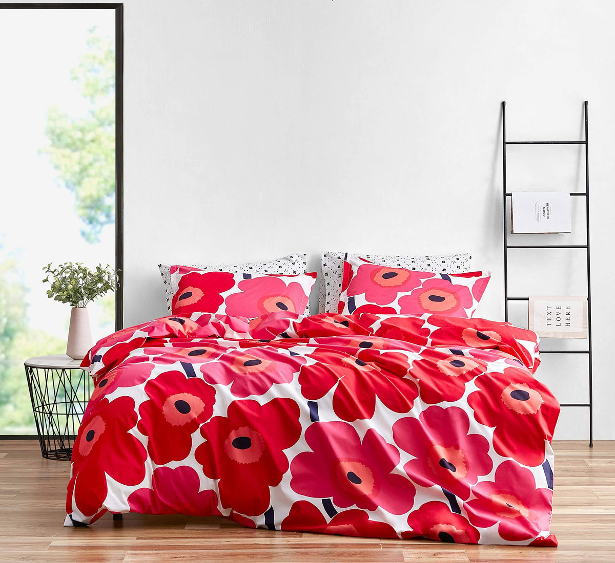 Marimekko Unikko Duvet Cover Set Full/Queen - Red