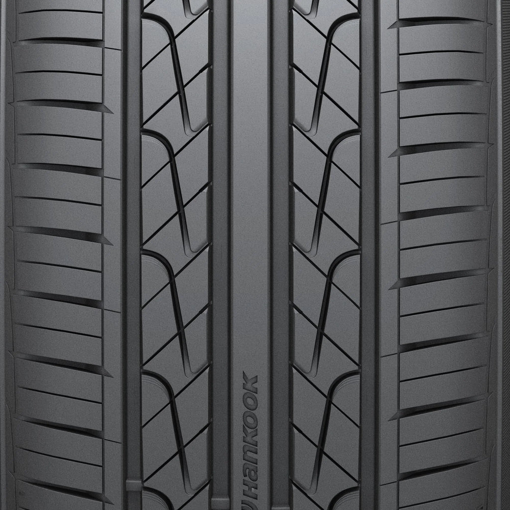 Hankook Ventus V2 Concept2 (H457) UHP 225/40R18 92W XL Passenger Tire